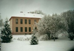 Školní budova